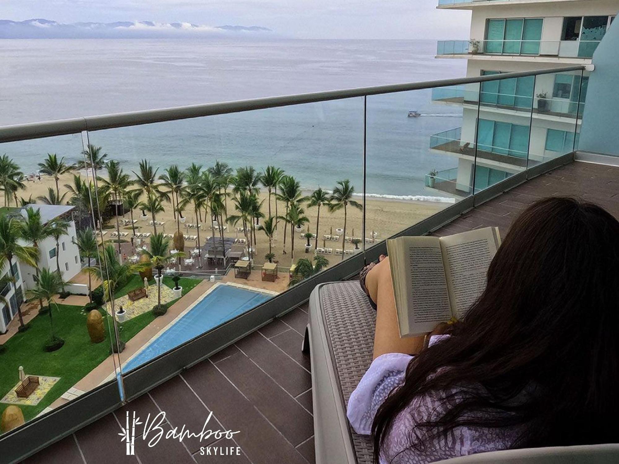 Icon Vallarta Beach Front By Bamboo Skylife Puerto Vallarta Eksteriør billede