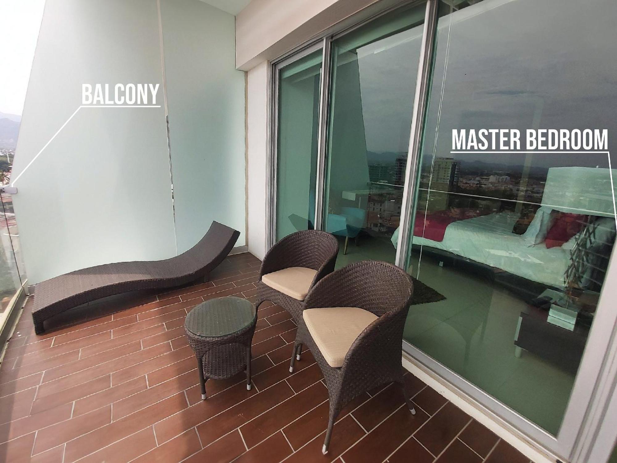 Icon Vallarta Beach Front By Bamboo Skylife Puerto Vallarta Eksteriør billede
